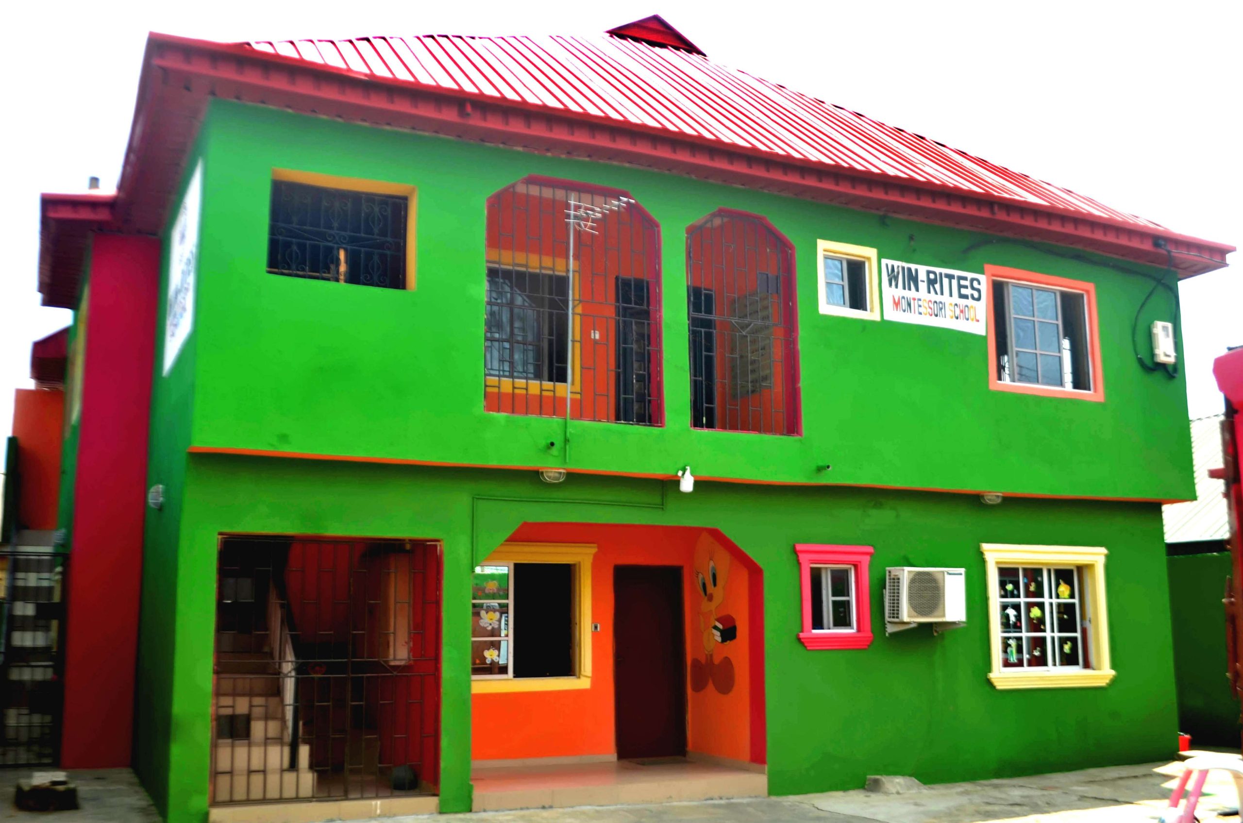 Winiti Rite ABOUT WIN-RITES Montessori School - WIN-RITES MONTESSORI SCHOOL